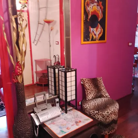 Apartment Pinky Life *