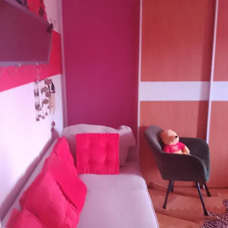 Pinky Life 斯普利特