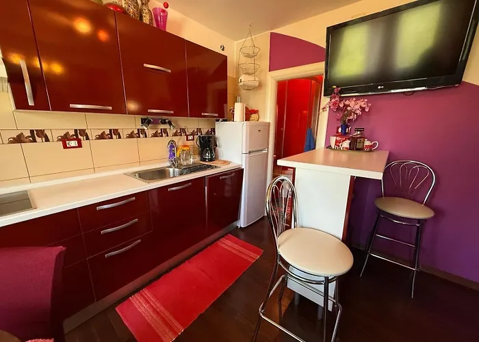 Pinky Life Apartament Split